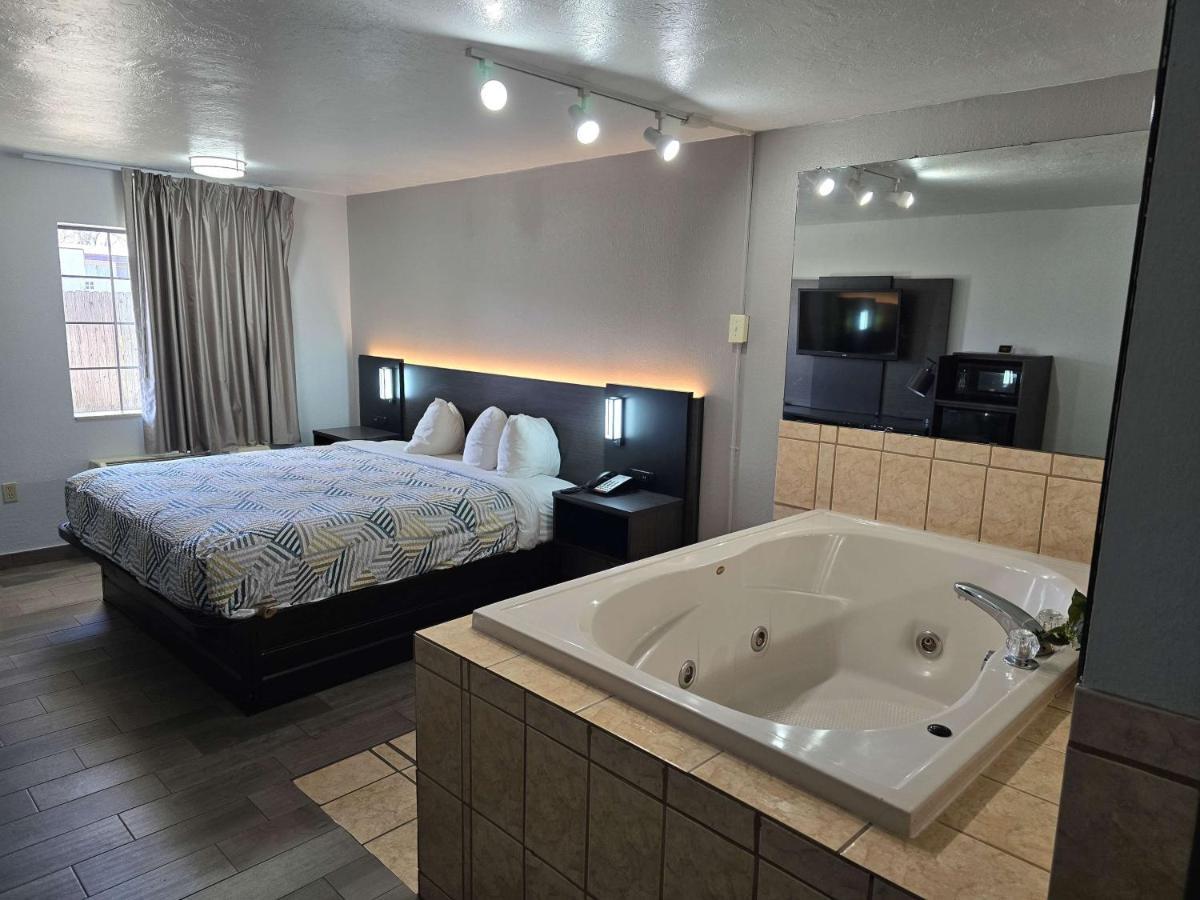 Motel 6 Oklahoma City Ok Frontier City Edmond Eksteriør bilde